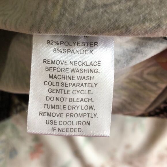 Allison Brittany Dress Size S. Gently Used - Picture 5 of 5